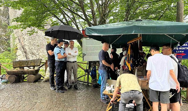 Sümela'da seyyarlara zabıtadan müdahale