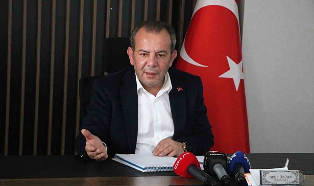 Tanju Özcan, Merih Demiral'ın heykelini dikecek