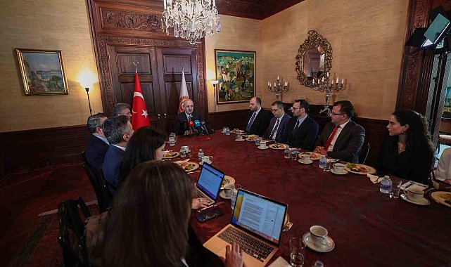 TBMM Başkanı Kurtulmuş: " Haksız ve çifte standartlı bir yaptırım olduğu kanaatindeyim"