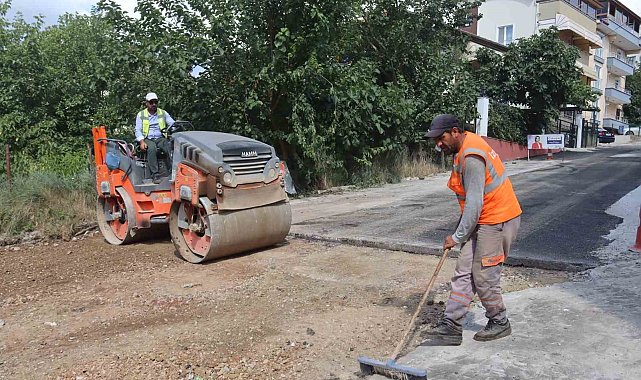 Tepeköy Mahallesi asfaltla buluşuyor