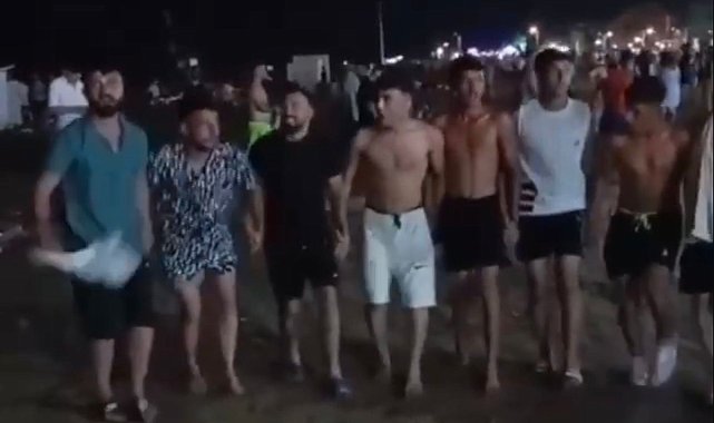 Terör halayı çeken gruba polis minibüsünde 'Ölürüm Türkiyem' şarkısı dinletildi