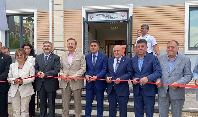 TOBB Başkanı Hisarcıklıoğlu, Bilecik&#039;te Mühendislik Laboratuvarı&#039;nın açılışına katıldı