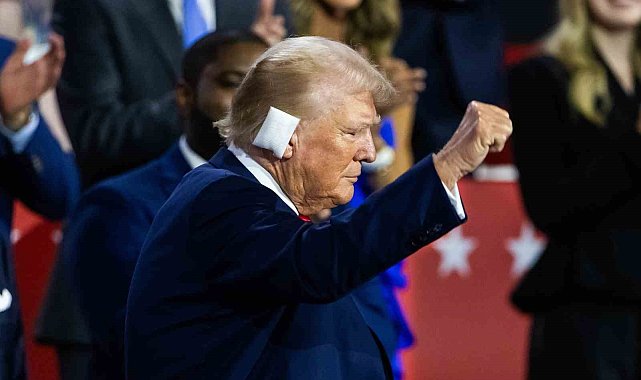 Trump, saldırı sonrası halkın karşısına ilk kez çıktı