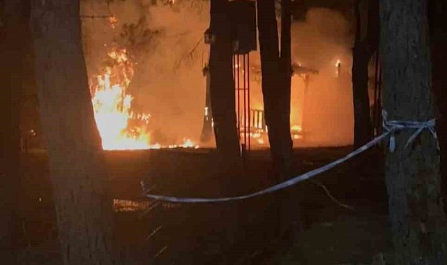 Ümraniye'de korkutan yangın