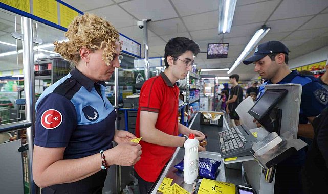 Ümraniye'de zabıta ekipleri 724 denetimde
