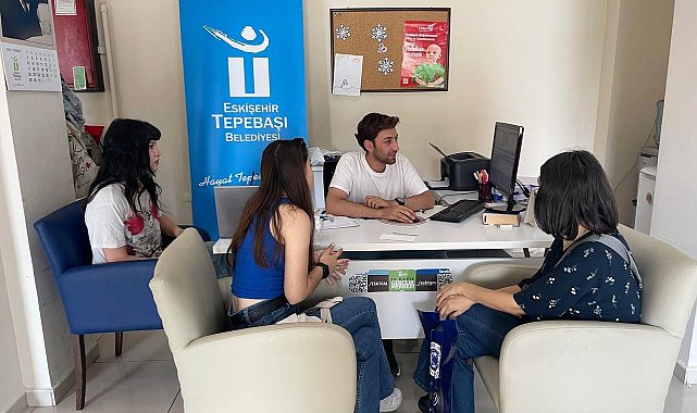 Üniversite sınavına giren öğrencilere ücretsiz danışmanlık hizmeti