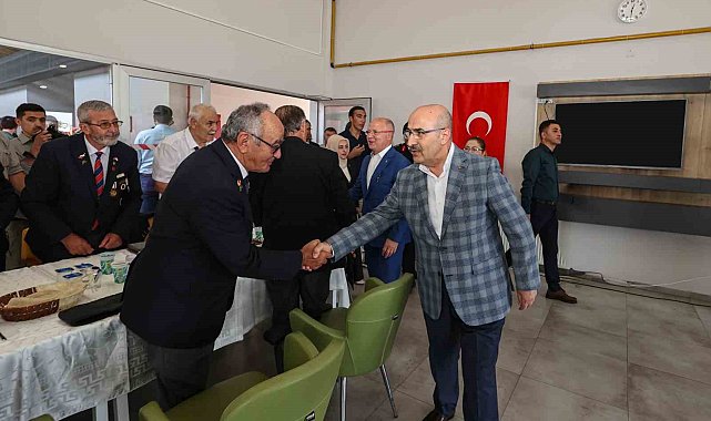 Vali Demirtaş Kıbrıs gazileri ile bir araya geldi