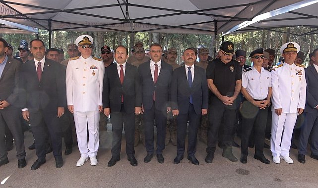 Vali Pehlivan: "Şimdi bizlere düşen, şehitlerimizin, gazilerimizin hatıralarına sahip çıkmak, o günleri unutmamak, unutturmamak"