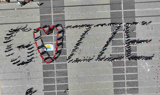 Van YYÜ'de 'Gazze' koreografisi oluşturuldu