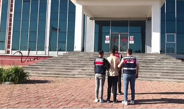 Van&#039;da 10 kişi tutuklandı