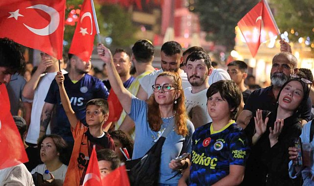 Yalova'da çeyrek final coşkusu