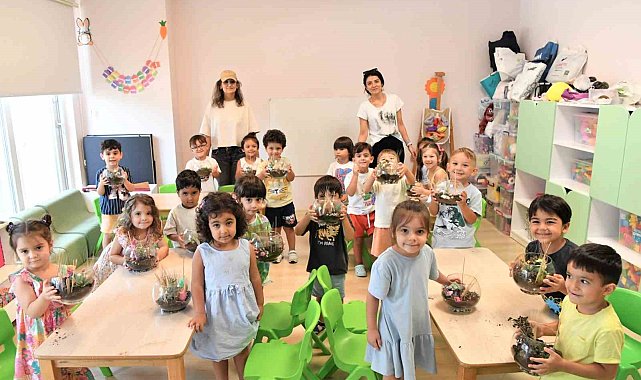 Yeşil bir gelecek için ilk adım, minik eller teraryumlarını yaptı