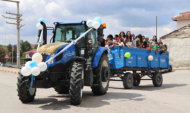 Yıllardır süren düğün öncesi gelenekleri yaşatıyorlar