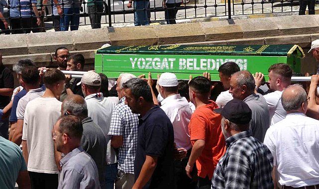 Yozgat'ta kazada ölen 4 kişi son yolculuğuna uğurlandı