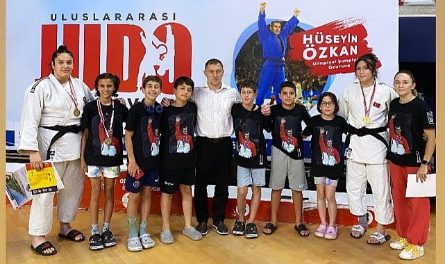 Yunusemreli judocular uluslararası turnuvada üç altın madalya kazandı