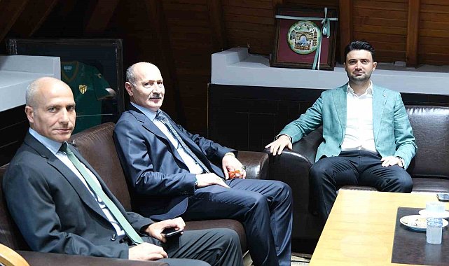 Zaimoğlu, Bursaspor'u ziyaret etti