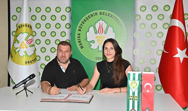 Zeynep Yeşilova Manisa BBSK'da