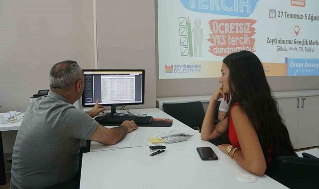 Zeytinburnu Gençlik Merkezi'nden LGS sınavına giren öğrencilere ücretsiz tercih hizmeti