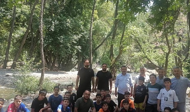 15 Temmuz Şehitleri Kur'an Kursu öğrencilerinden 'Yeşil Vadi' gezisi