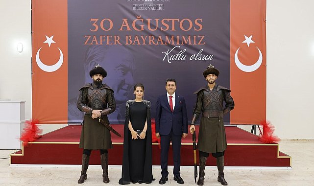 30 Ağustos resepsiyonunda Kayı Alpleri