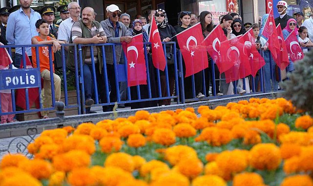 30 Ağustos Zafer Bayramı Bayburt'ta coşkuyla kutlandı