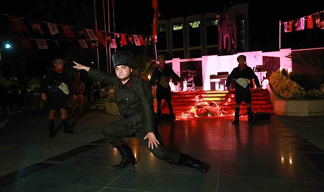 'Zafere Uyanan Gece' büyük beğeni topladı