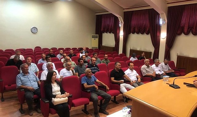 Afyonkarahisar'da süt üreticileri bir araya geldi