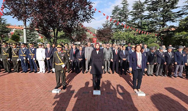 Afyonkarahisar'da Zafer Bayramı kutlamaları başladı