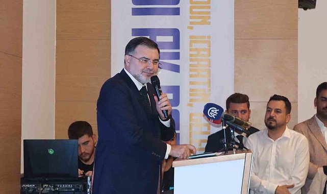 AK Parti'nin 23. kuruluş yıl dönümü İzmir'de kutlandı