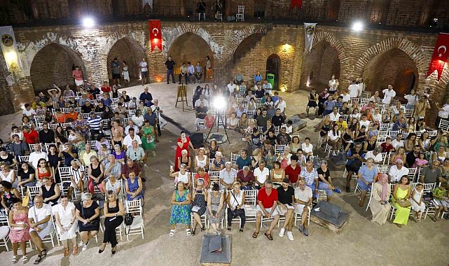 Alanya'da tarihi Kızılkule müzikle renklendi