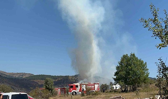 Alevlerin tekrardan göğe yükseldiği köyde vatandaşlar tedirgin: "Çok korktuk, arabada yatıyoruz"
