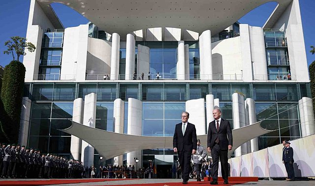 Almanya ve İngiltere, yeni iş birliği anlaşması imzalayacak