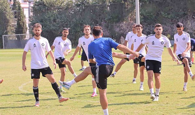 Altay, ilk maçında 24 Erzincanspor'u konuk ediyor