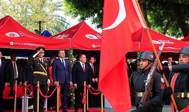 Antalya'da 30 Ağustos coşkusu yaşandı