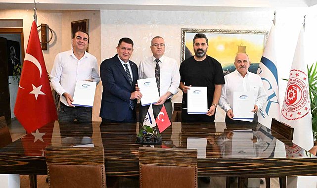 Antalya'da esnaftan emeklilere özel indirim