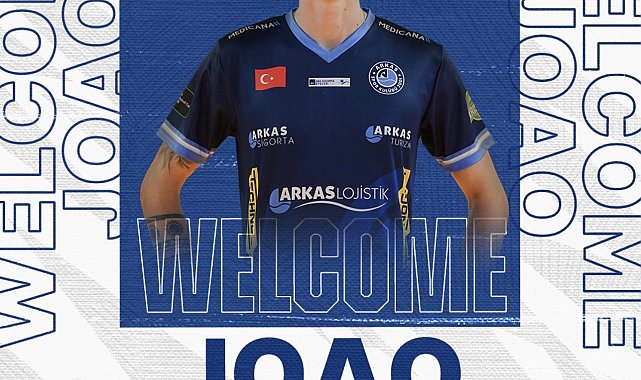 Arkas Spor, transferde atacağa geçti