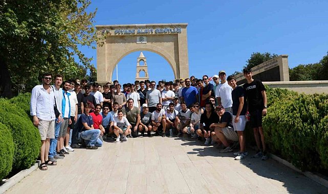 Aydınlı gençler Çanakkale'de tarihi ve kültürel bir yolculuğa çıktı