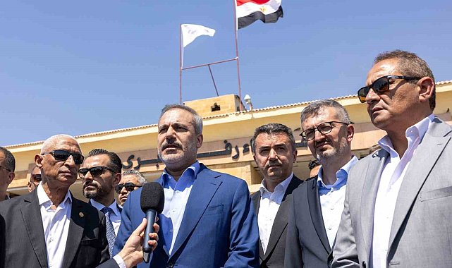 Bakan Fidan, Refah sınırında: "Hep beraber bu katliamı burada durdurmazsak, insanlık olarak bu katliamın ortağı olacağız"
