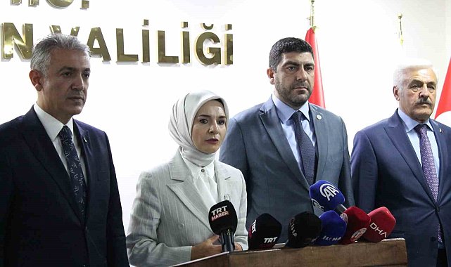 Bakan Göktaş: "Şehrimizde bulunan 12 kadın kooperatifiyle kadınların başarılı birer girişimci olmalarının önünü açıyoruz"