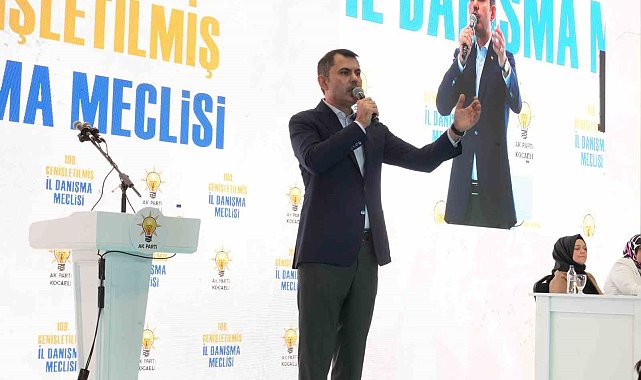Bakan Kurum'dan CHP'ye sert eleştiri
