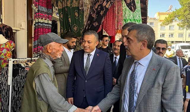 Bakan Tekin, Kilis'te esnafı ziyaret etti