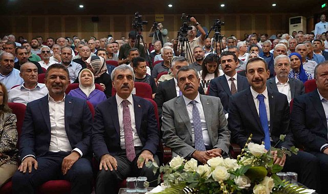 Bakan Tekin: " Türkiye'ye özgü önemli bir model ürettik"