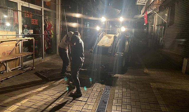 Bartın'da taşkınlara karşı yağmur suyu ızgaraları temizlendi