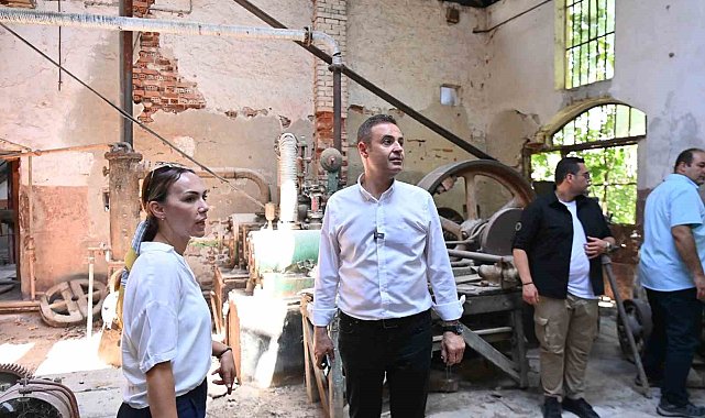 Başkan Ahmet Akın, Marmara Mermer Taş Fabrikası&#039;nı geleceğe kazandıracak
