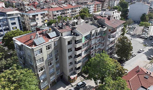 Başkan Altay: "Riskli bina stoğunu azaltıyor, yeşil dokuyu artırıyoruz"