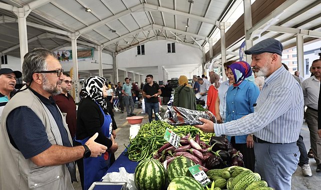 Başkan Çolakbayrakdar'a ekolojik pazar teşekkürü