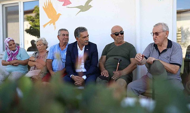 Başkan Deviren, yaşlıları ziyaret etti