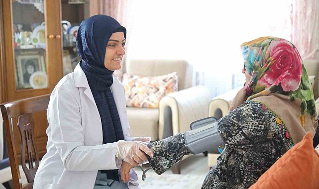 Başkan Dinçer: &quot;Belediyemizin tek önceliği halkımıza hizmettir&quot;