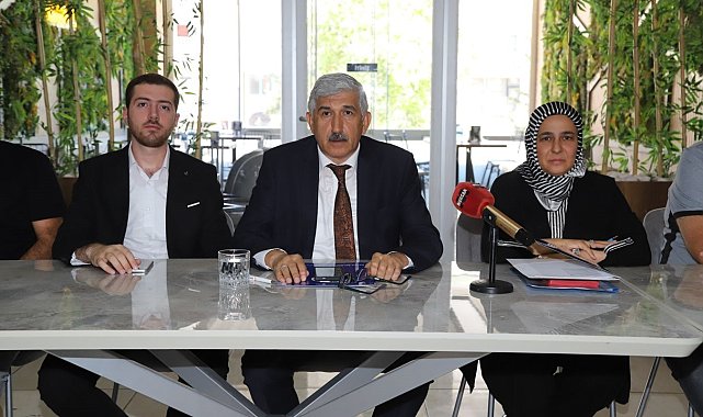 Başkan Hallaç, Kahta Belediyesi'nin borcunun 142 milyon 947 bin TL olduğunu açıkladı