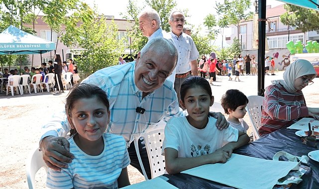 Başkan Şadi Özdemir Minareliçavuş'ta yaz atölyelerine katıldı